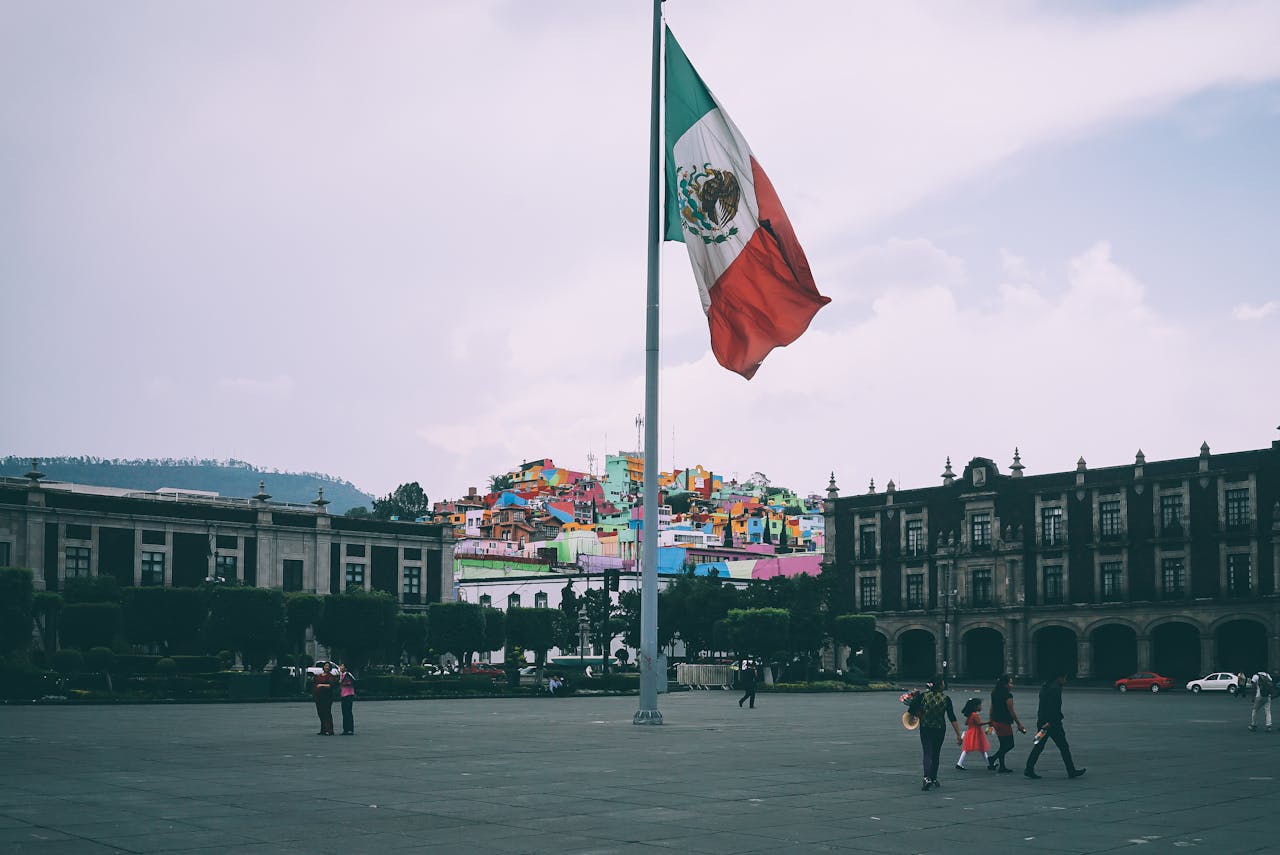 Are Vapes Illegal in Mexico?