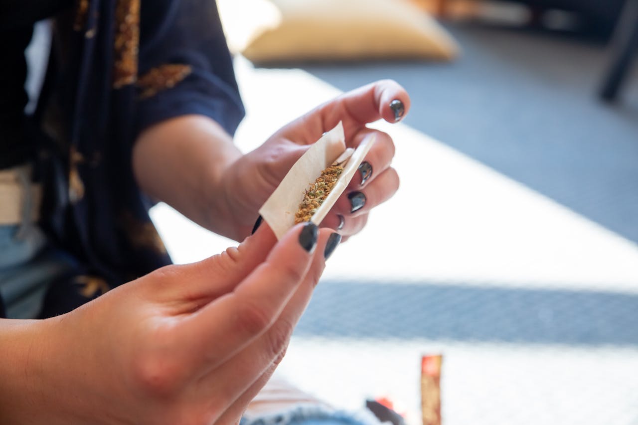 The 8 Best Rolling Paper Brands