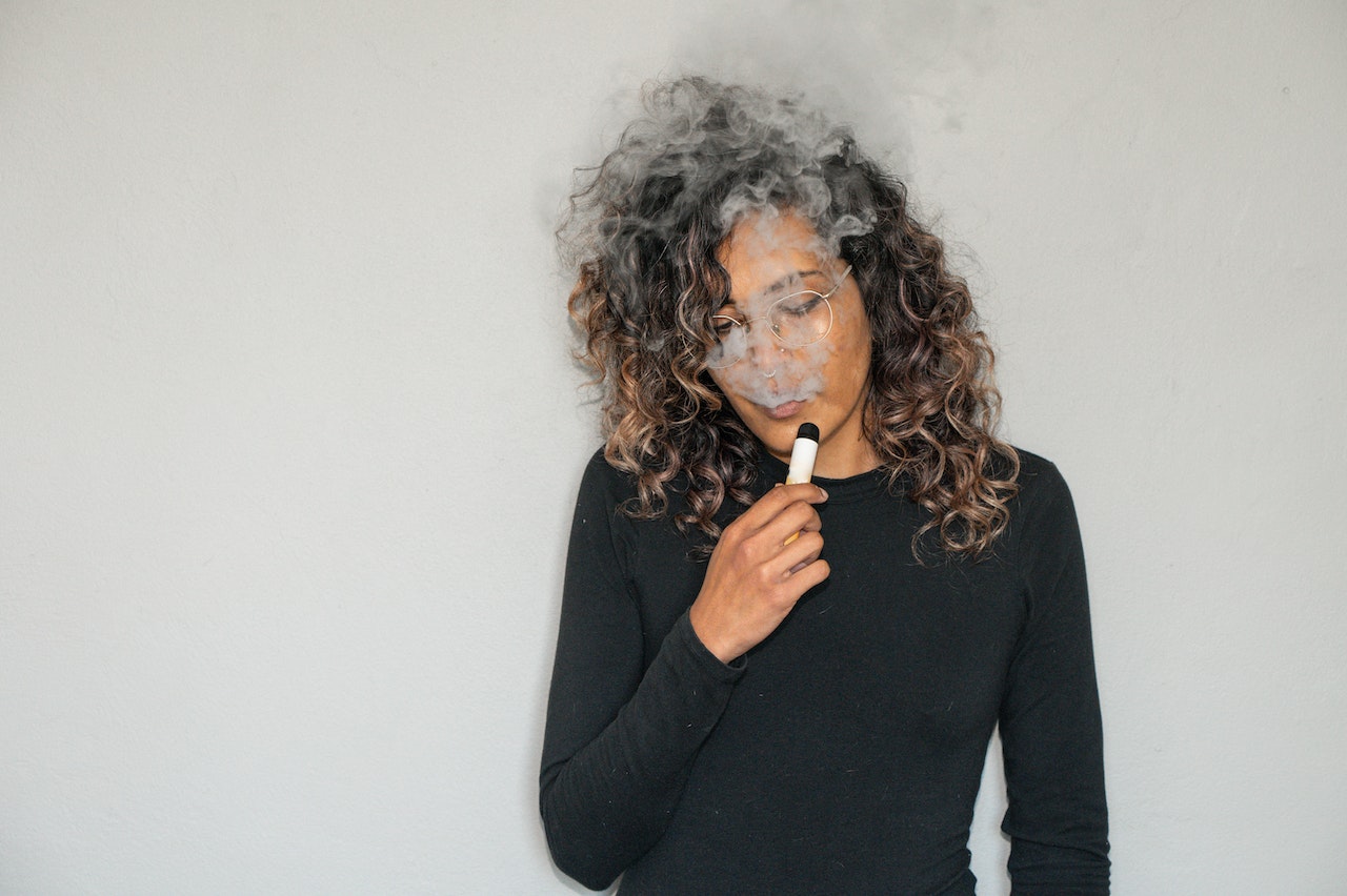 Vape Pen Not Working After Charge? - Here's Why (& How to Fix)
